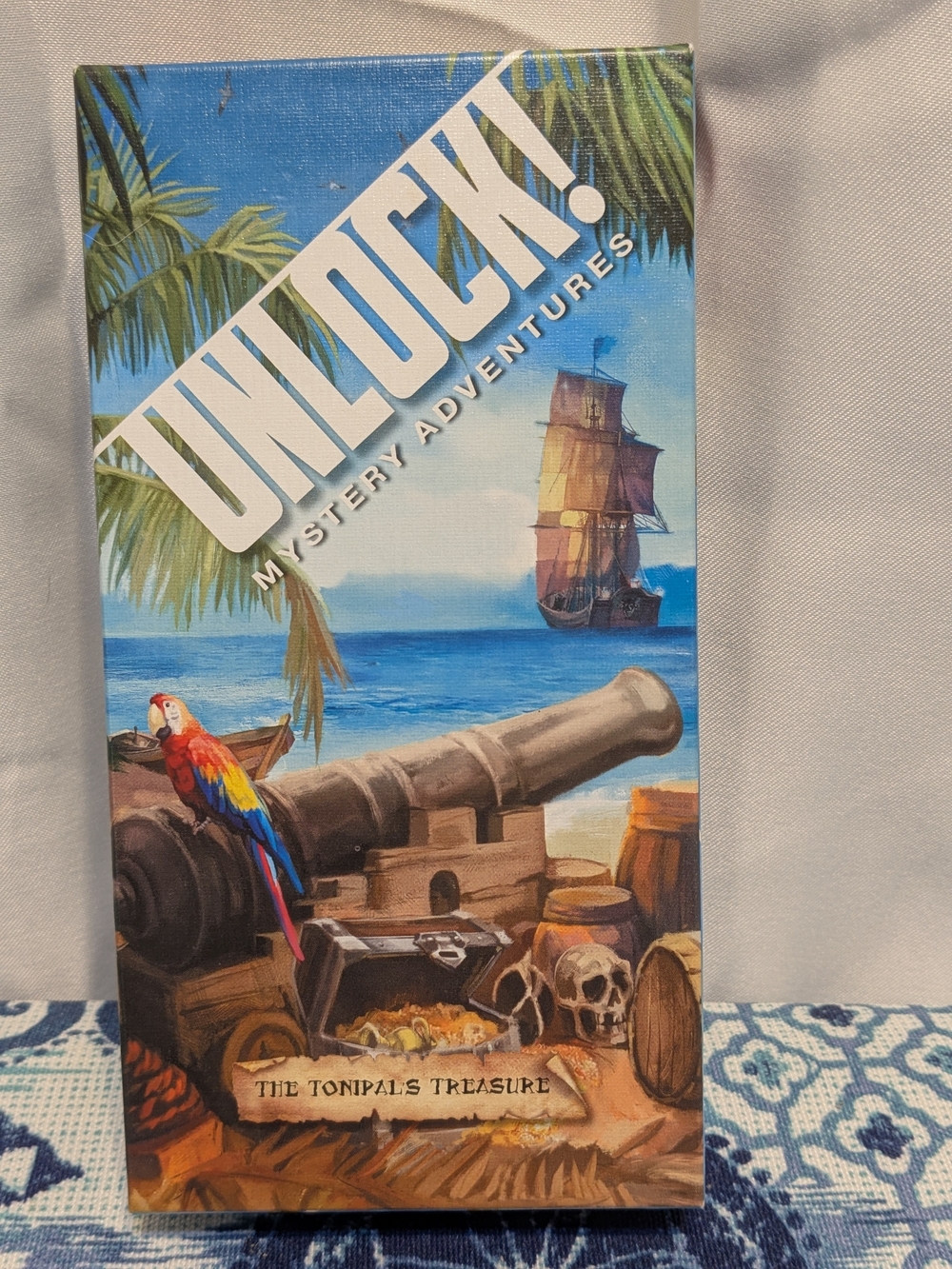 Unlock! Mystery Adventures: The Tonipal's Treasure - COMPLETE Tropical Blue Box